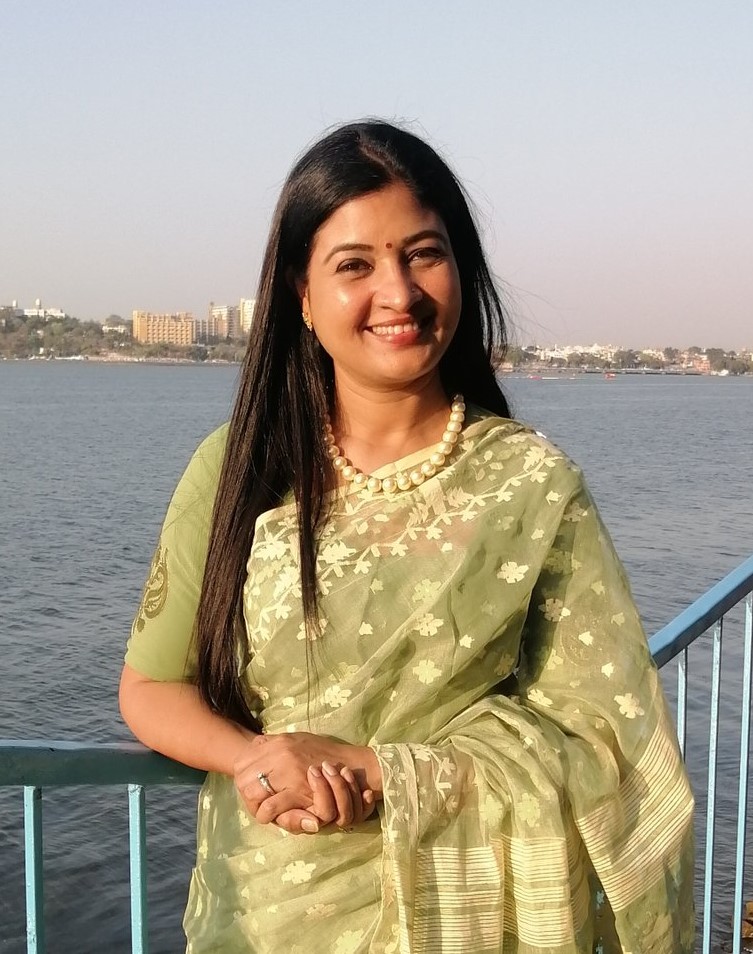 अलका लांबा